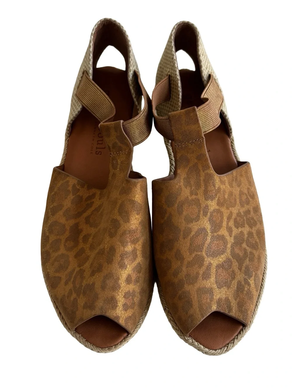 Gentle Souls Leopard Print Brown Peep-Toe Slingback Wedges Sz 8.5